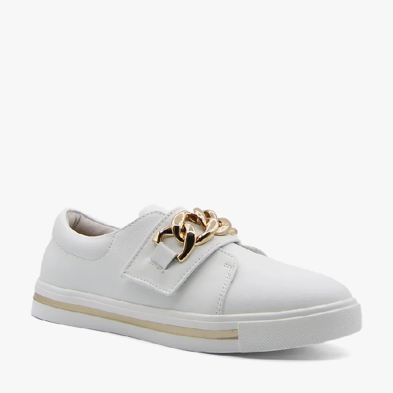 Elegant and sophisticated women's shoes for opera nightsKOOLAH WHITE