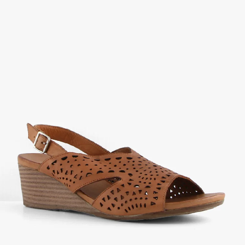 Luxurious and comfortable women's shoe options for special occasionsLACEY COCONUT