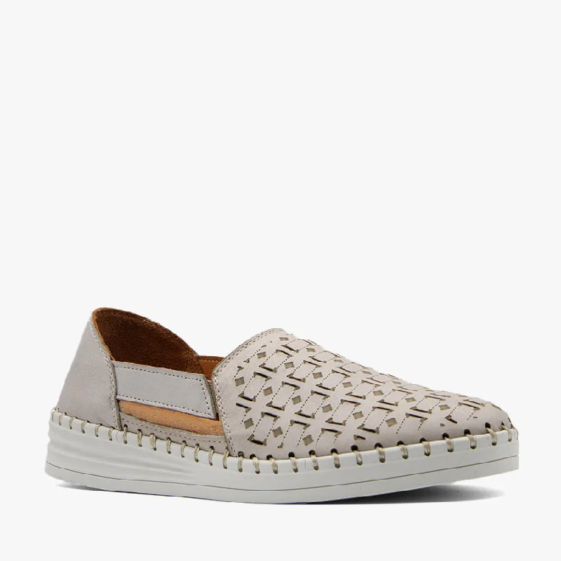 Fashion-forward and trendy women's shoe stylesLAYER SILVER GREY