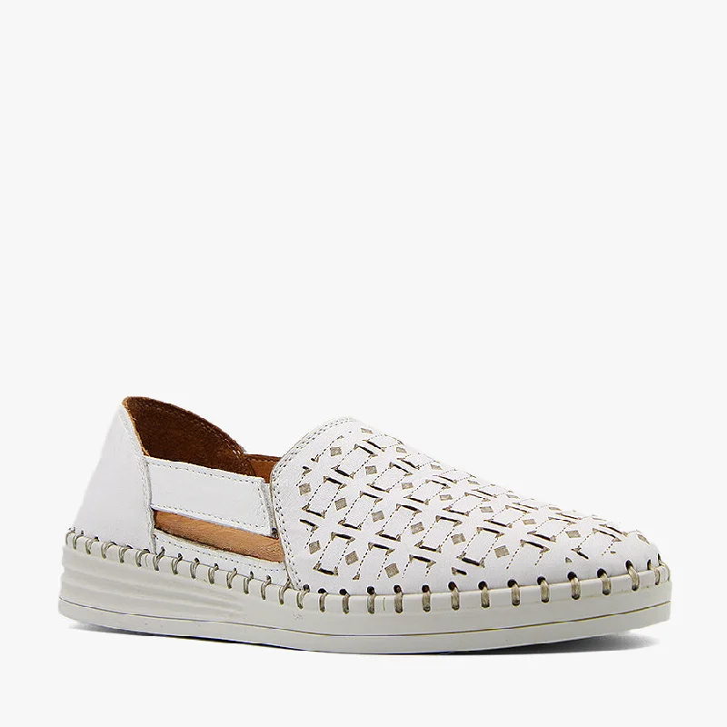 Comfortable and supportive women's shoes for all-day wearLAYER WHITE