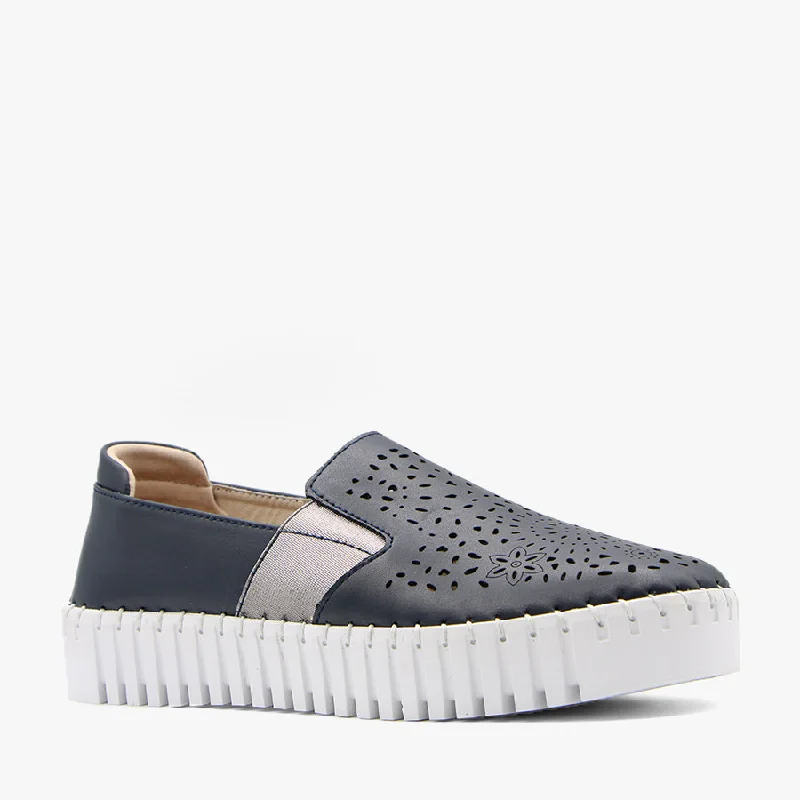 Comfy and stylish women's shoes for everyday casual wearMINKI NAVY