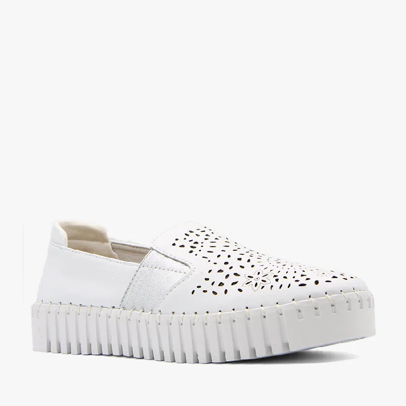 Elegant and sophisticated women's shoes for opera nightsMINKI WHITE
