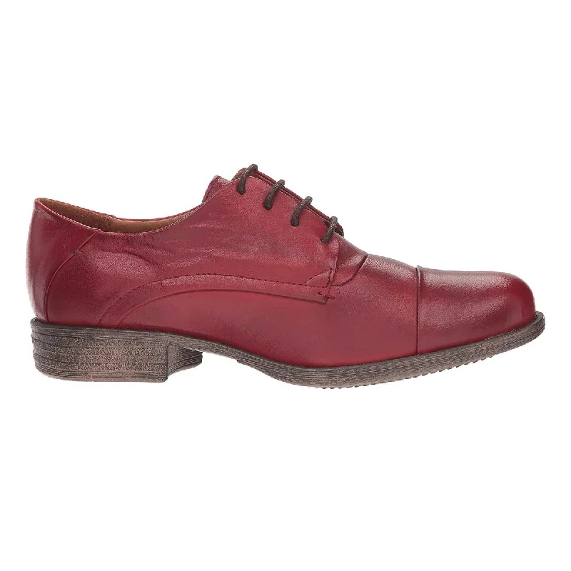 Durable and reliable women's shoesMiz Mooz Women's Letty Red