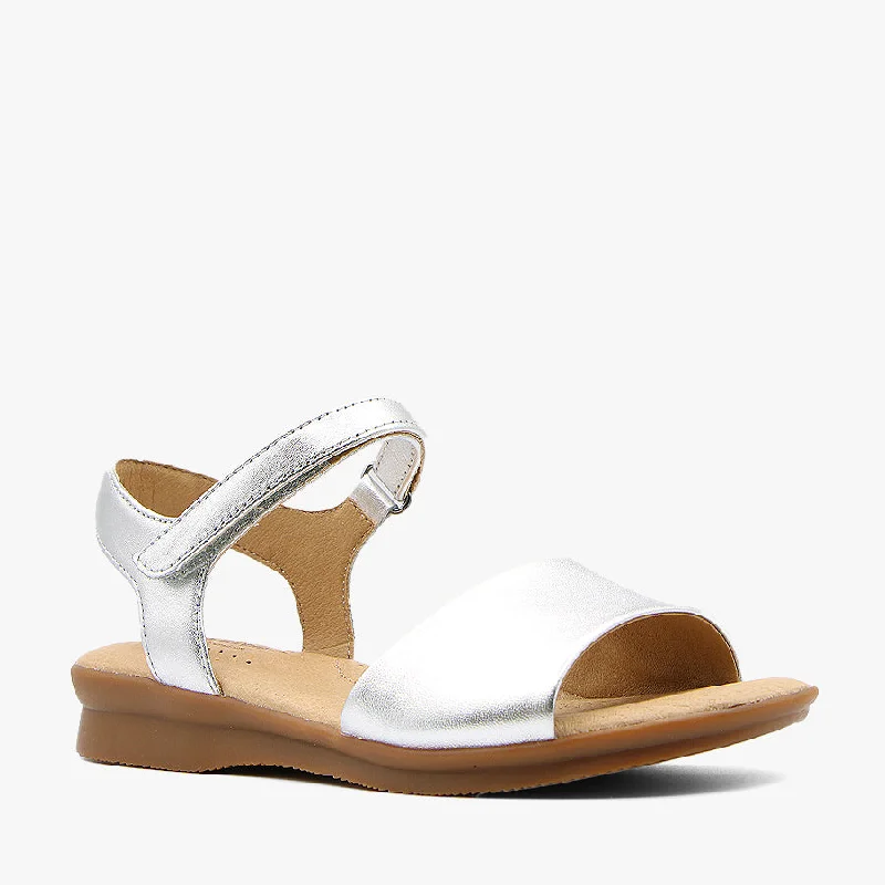 Comfy and stylish women's shoes for walkingNIGELLA SILVER/METALLIC