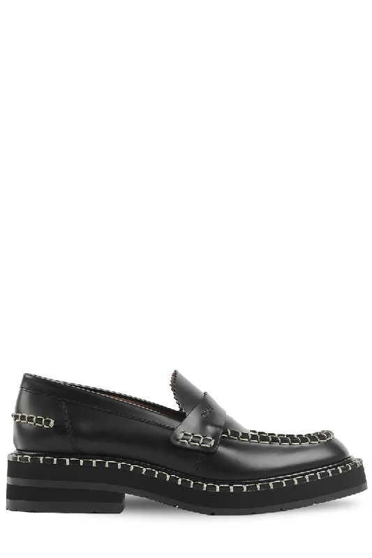 Elegant and sophisticated women's shoes for red carpet eventsNoua Loafer