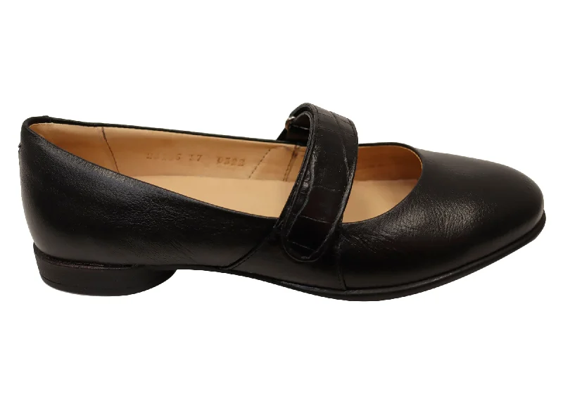 Comfy and stylish women's shoes for everyday casual wearOpananken Norma Womens Comfortable Brazilian Leather Mary Jane Shoes