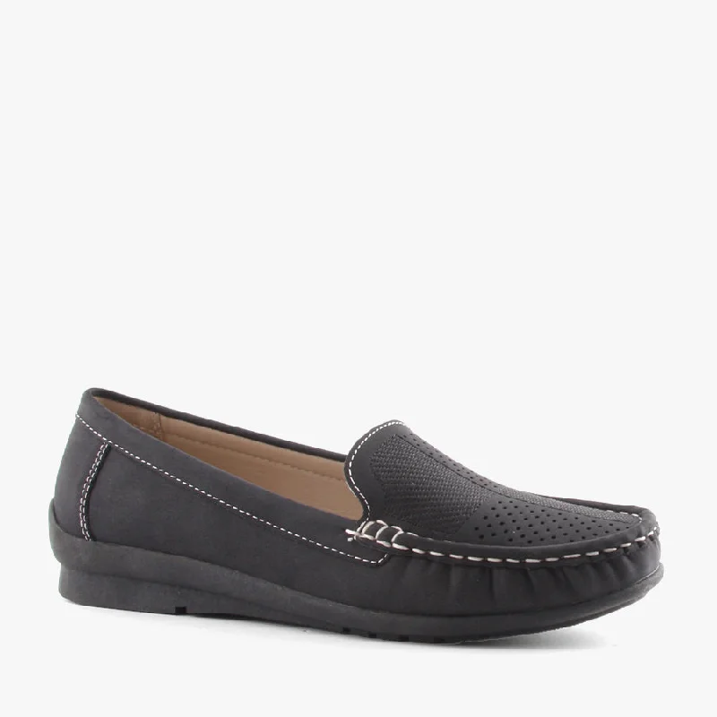 Versatile and chic women's shoes for everyday elegancePAMPA BLACK