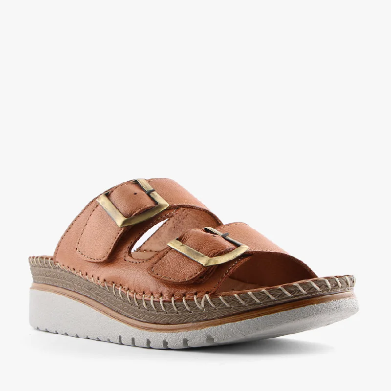 Practical and functional women's footwear solutionsPERRY COCONUT