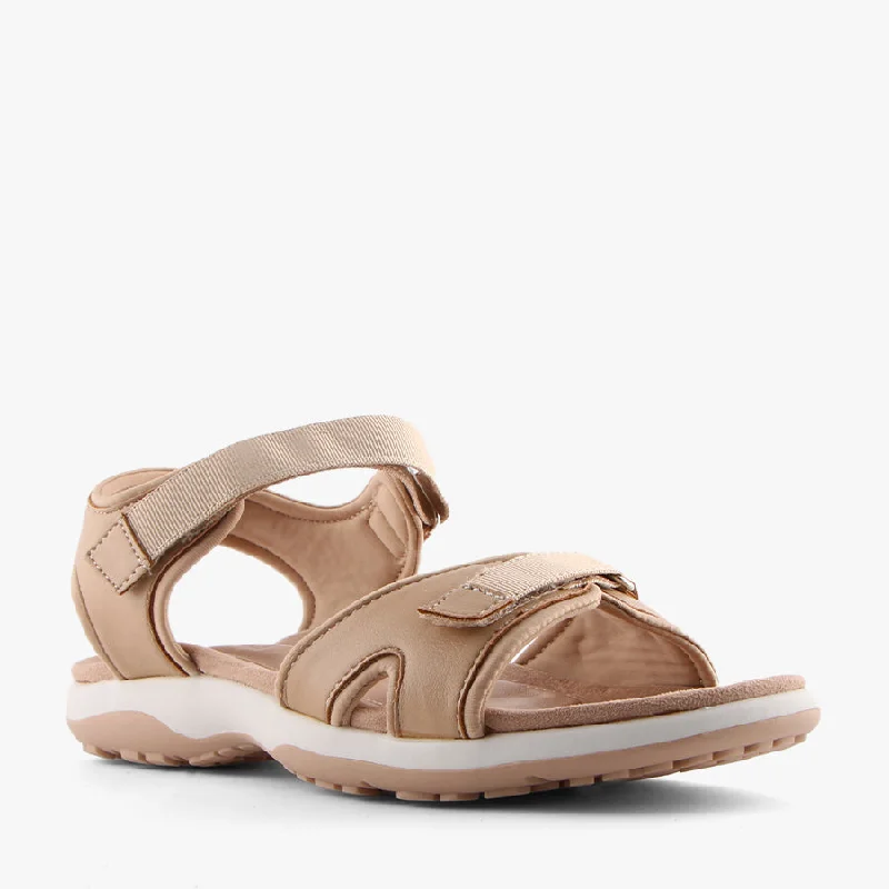 Effortlessly stylish women's shoe choicesPUTTY BEIGE