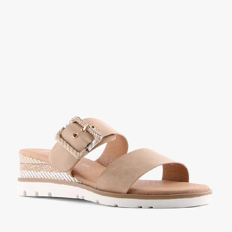Chic and stylish women's shoes for fashion weekRIVER LATTE
