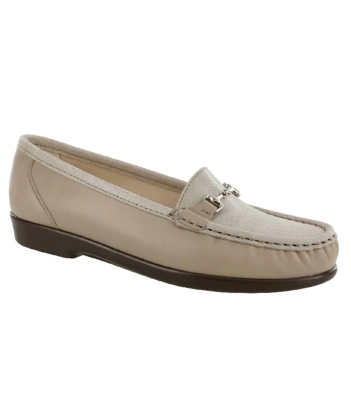 Classic and timeless women's footwear choicesSas Women's Metro Shoes - Medium In Taupe/linen Web