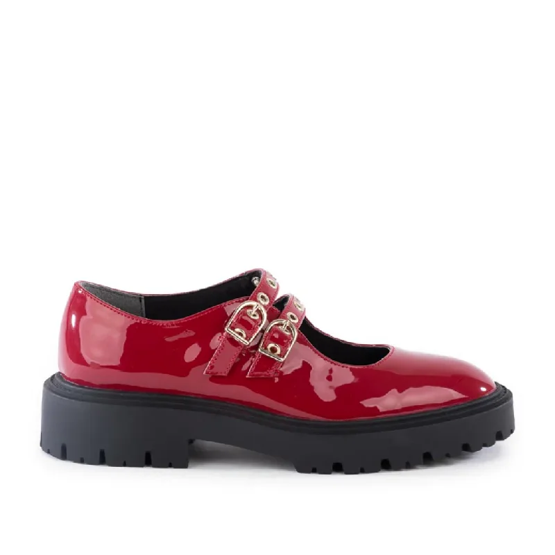 Practical and functional women's footwear solutionsSeek & Destroy in Red from BC Footwear