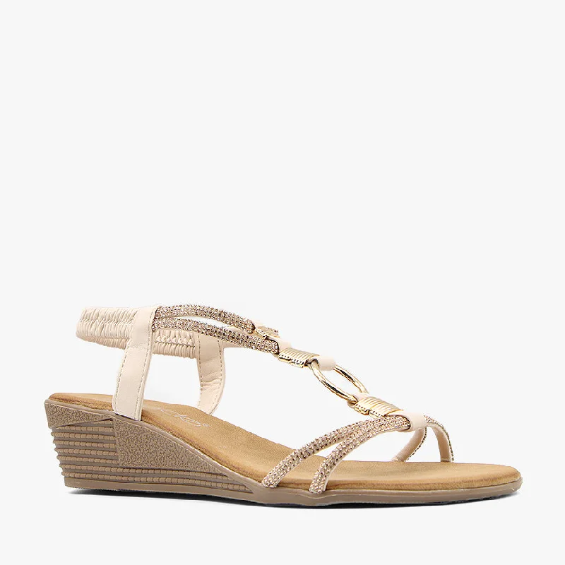 Bold and unique women's shoes for fashion-forward individualsSELDA BEIGE