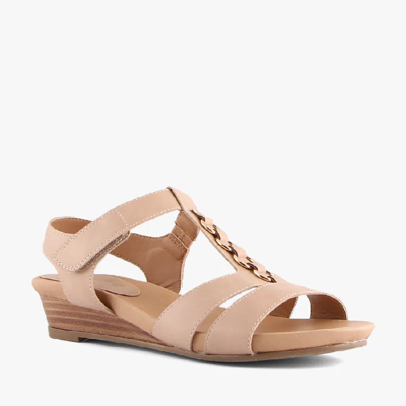 Stylish and practical women's shoes for rainy daysSIF BEIGE