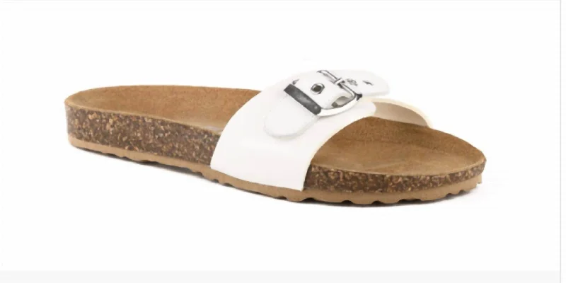 Comfy and stylish women's shoes for walkingSpeechless In White
