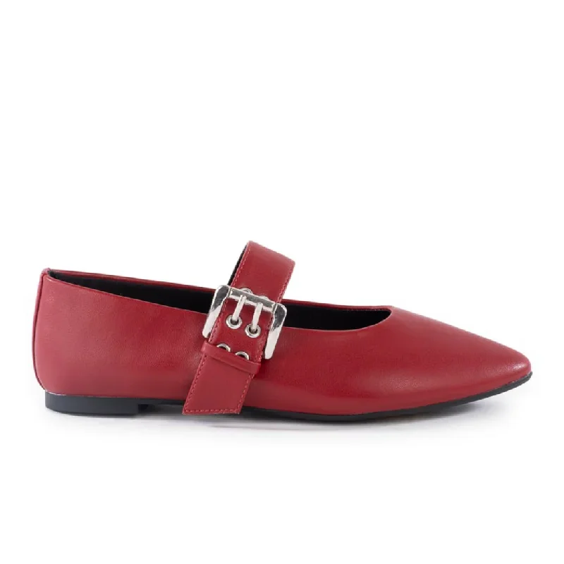 Chic and trendy women's shoes for the officeSpinning Around Flat in Red from BC Footwear