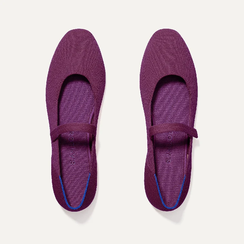 Feminine and romantic women's shoe designsThe Square Mary Jane - Plum