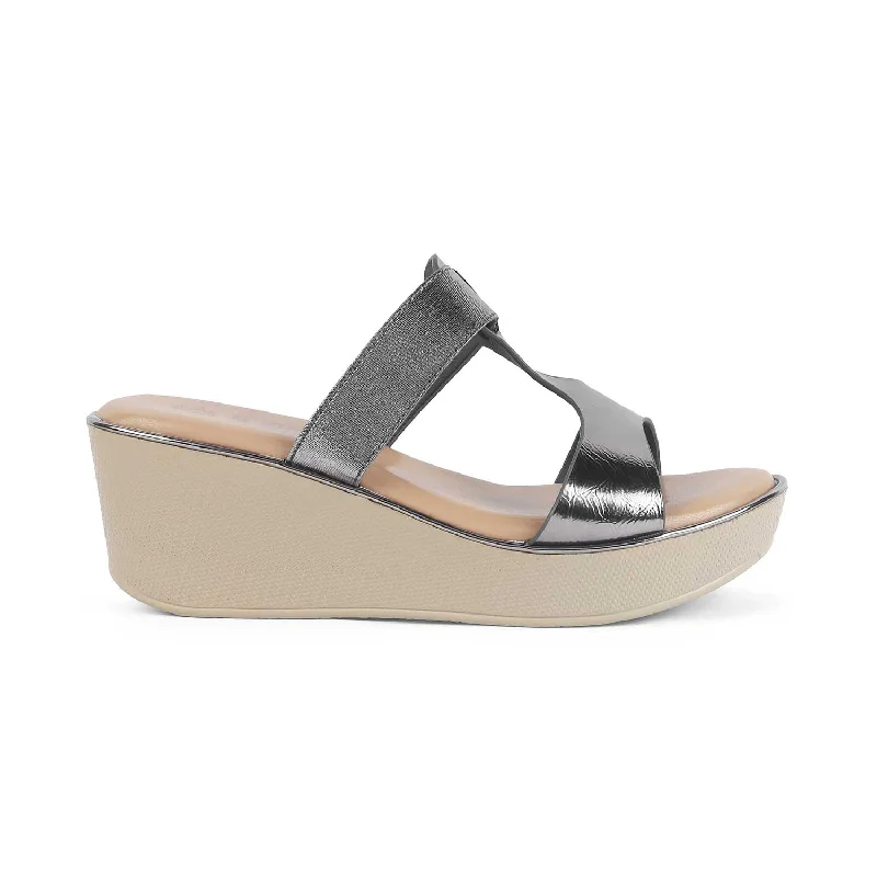 Warm and cozy women's shoes for winterTresmode Miglo Pewter Women's Dress Wedge Sandals