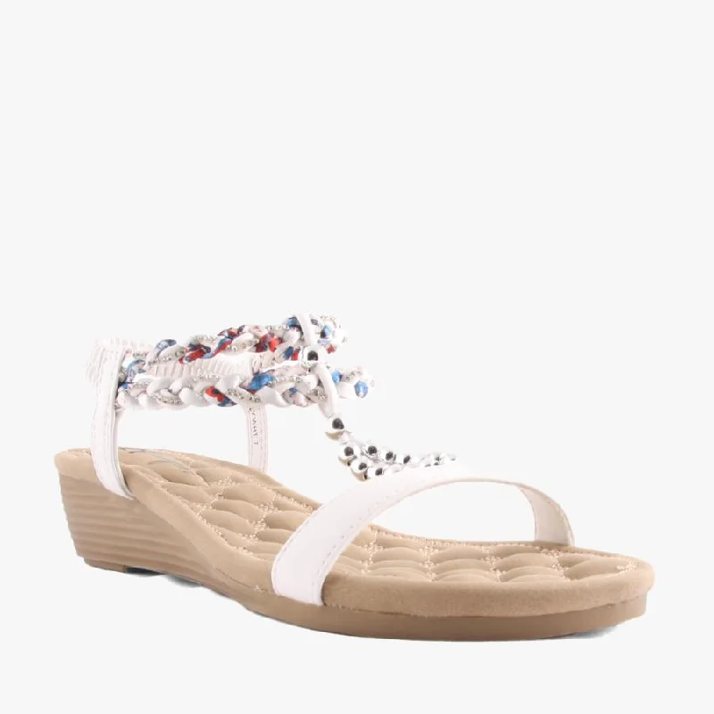 Durable and stylish women's shoes for active lifestylesTULLY WHITE
