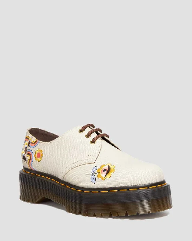 Chic and stylish women's shoes for garden partiesVegan 1461 Platform Shoe in Retro Canvas from Dr. Martens