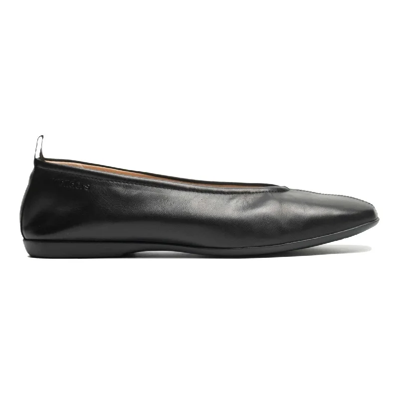 Chic and stylish women's shoes for summerWonders Women's A-661 Black