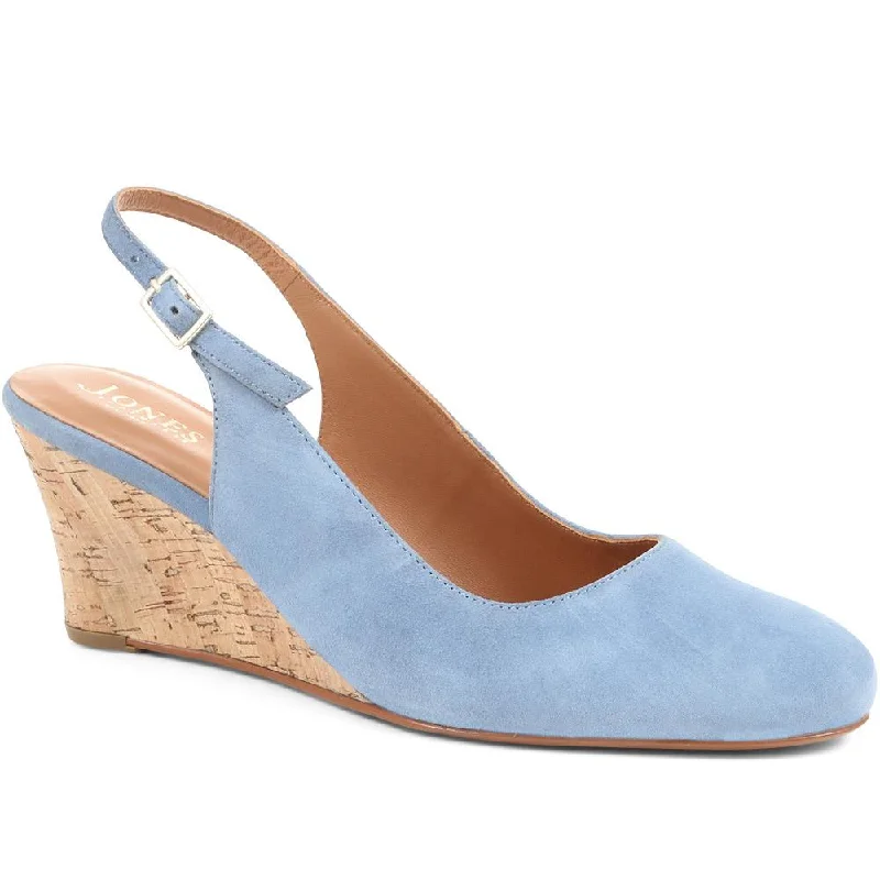 Luxurious and opulent women's shoe optionsZahra Leather Wedges - ZAHRA / 323 567
