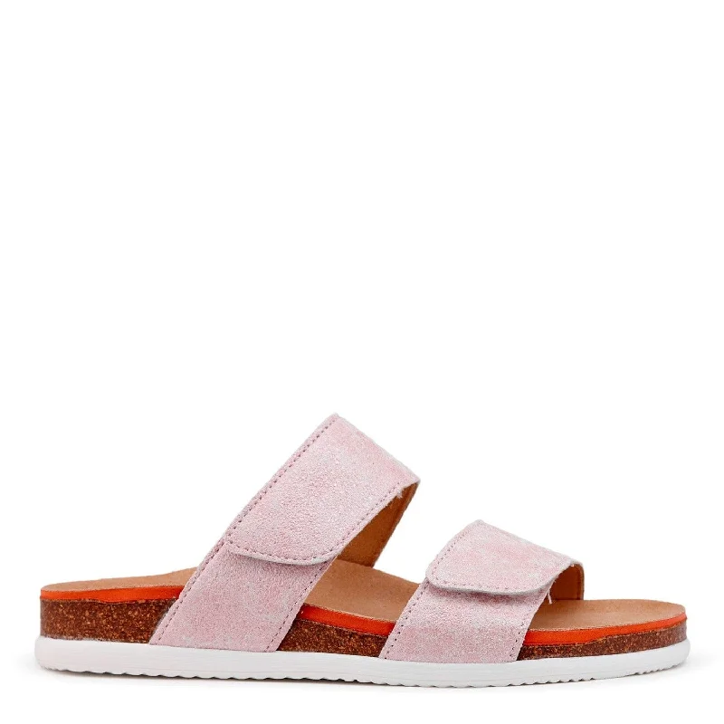 Comfy and casual women's shoes for the weekend38104