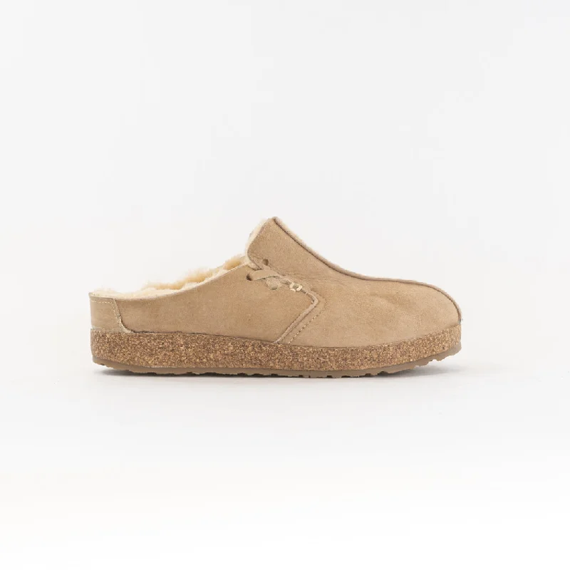 Comfy and stylish women's shoes for walkingHaflinger Saskatchewan (Women's) - Tan
