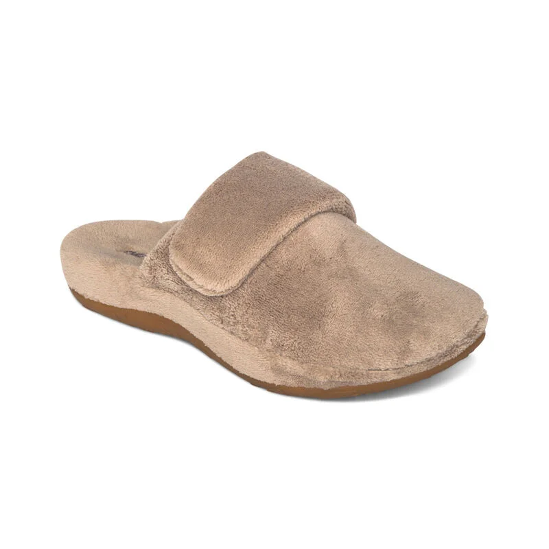 Elegant and sophisticated women's shoes for elegant eveningsAETREX MANDY COFFEE