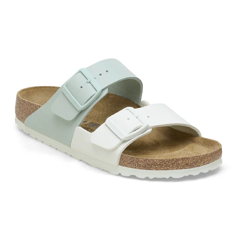 Stylish and comfortable women's shoes for long flightsArizona Split - White/Surf Green
