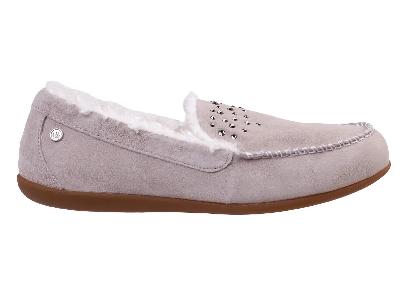 Chic and stylish women's shoes for summerBalboa Rhinestone