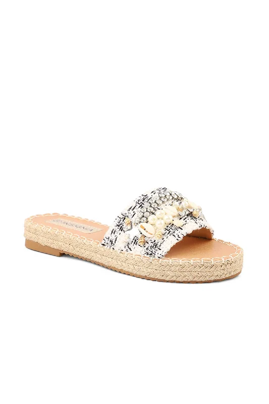 Comfy casual women's shoes for everyday wearCasual Slip On I17227-White