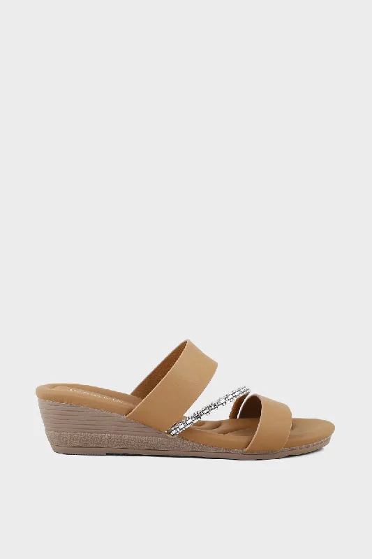 Comfy and stylish women's shoes for everyday eleganceComfort Slip On IK0022-Brown