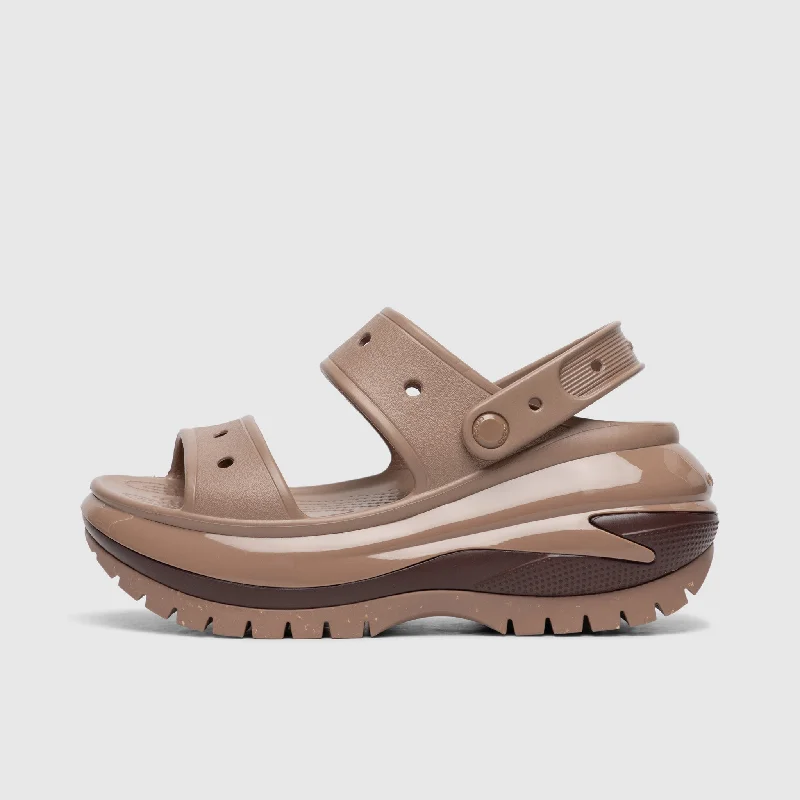Colorful and vibrant women's shoe patternsCrocs Mega Crush Sandal / Latte