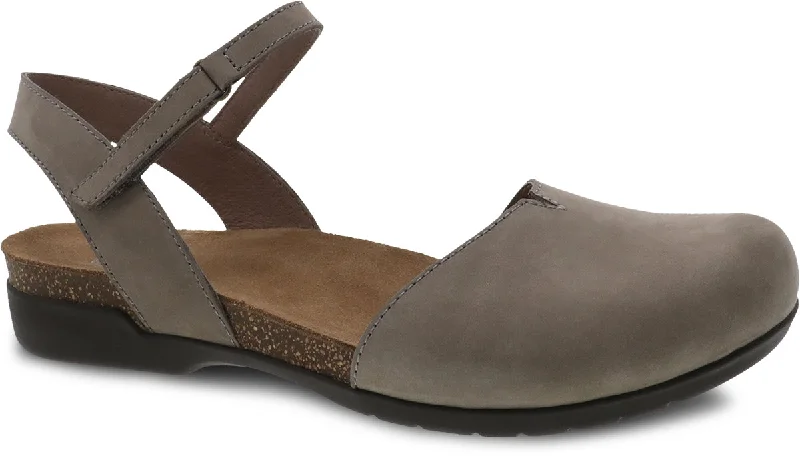 Chic and stylish women's shoes for graduation ceremoniesDANSKO ROWAN TAUPE