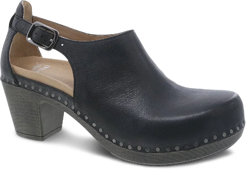 Versatile and elegant women's shoes for any outfitDANSKO SASSY BLACK