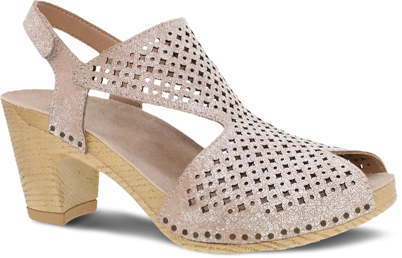 Versatile and stylish women's shoes for everyday chicDANSKO TEAGAN WHITE -  FINAL SALE