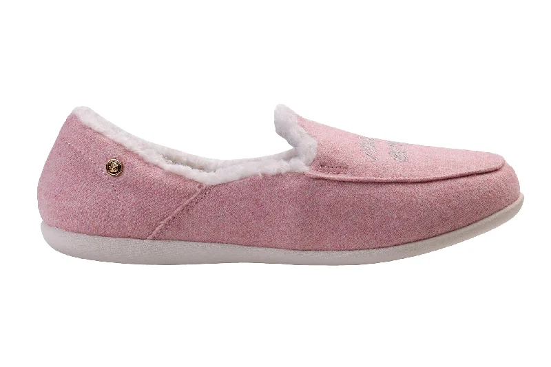 Versatile and adaptable women's shoes for every occasionDreamy Slipper Seasonal