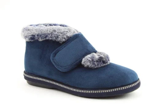 Versatile and elegant women's shoes for any outfitHeavenly Feet HFR-008