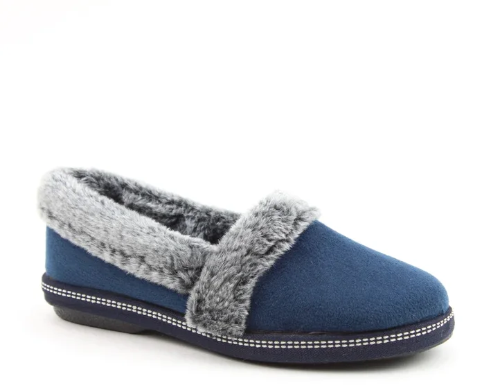 Flattering and stylish women's shoes for petite feetHeavenly Feet HFR-006