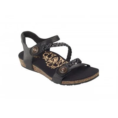 Sleek and modern women's footwear optionsAETREX JILLIAN BLACK - SC450