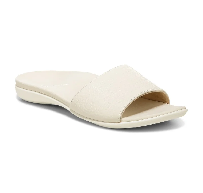 Elegant and sophisticated women's shoes for opera nightsMirage Val Cream