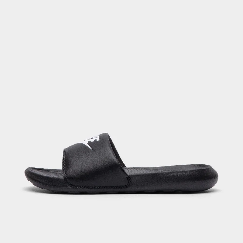 Chic and trendy women's shoe fashionsNike Women's Victori One Black / White