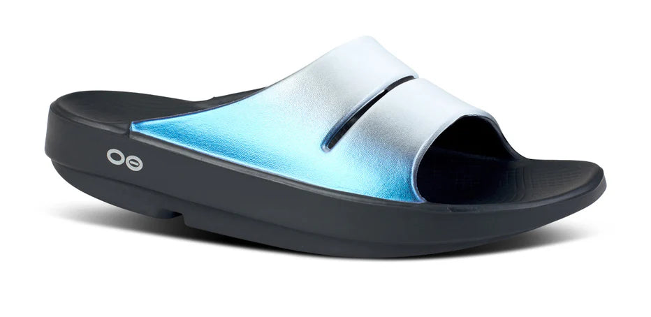 Bold and striking women's shoe fashionsOOFOS OOAHH SLIDE FROST