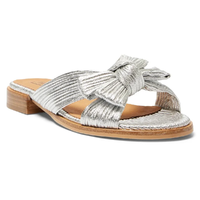 Classy and elegant women's shoes for formal eventsRhapsody Flat in Silver Pleat