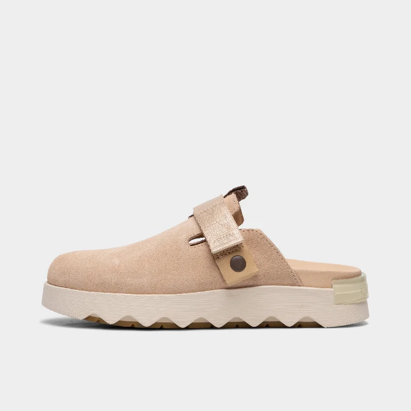 Versatile and stylish women's shoes for city walksSorel Women's Vibe Clog Nova Sand / Midnight Cocoa