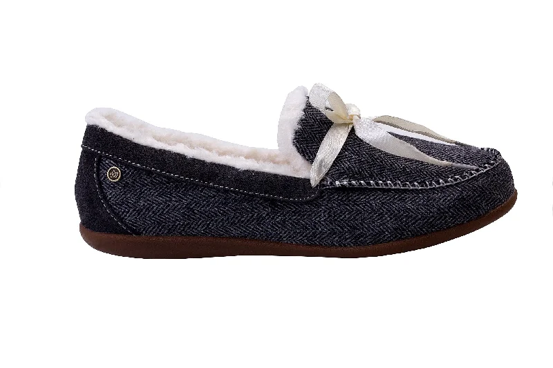 Comfy and stylish women's shoes for lounging around the houseBirch Slipper