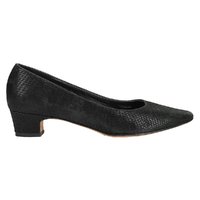Comfy and stylish women's shoes for walkingAstyr Pointed Toe Block Heel Pumps