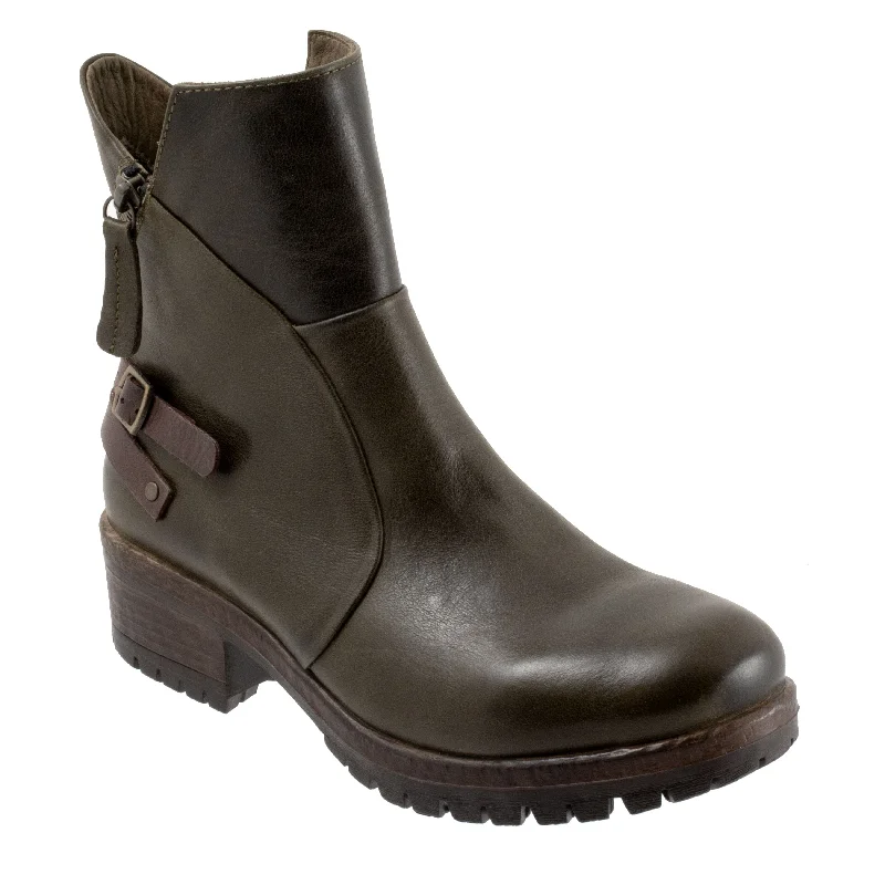 Practical and stylish women's shoes for travelBUENO FALLON - FINAL SALE!