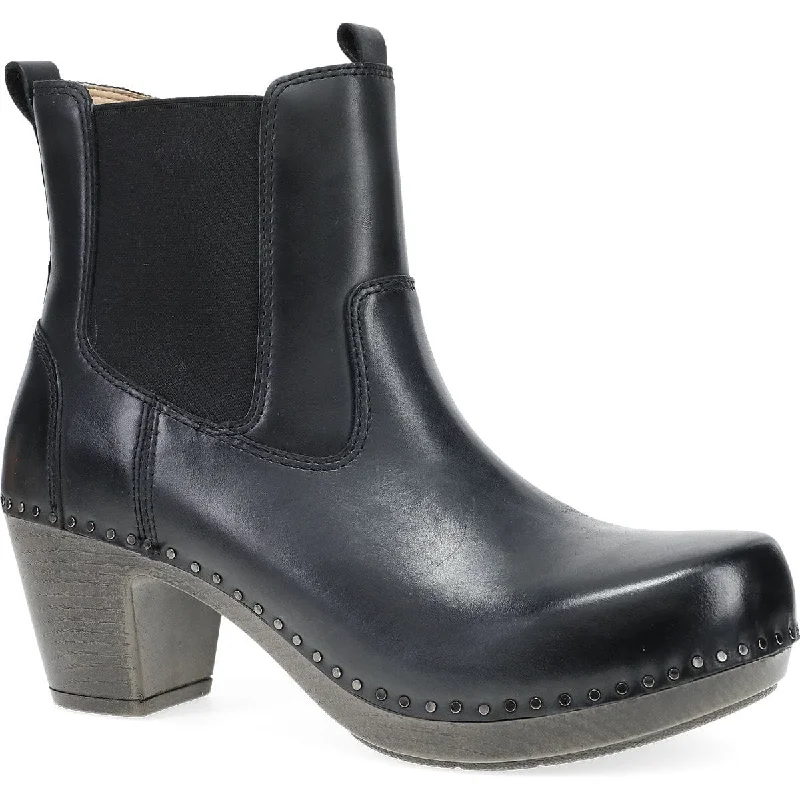 Classic and timeless women's footwear choicesDANSKO SHAYNA